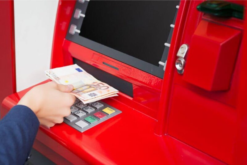 インターカジノの入金・出金方法と限度額・手数料