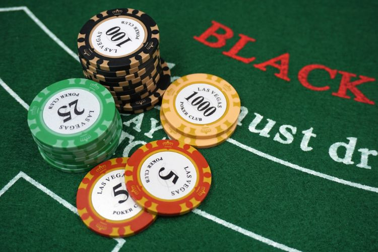 ブラックジャックで遊べるオンラインカジノ5選
