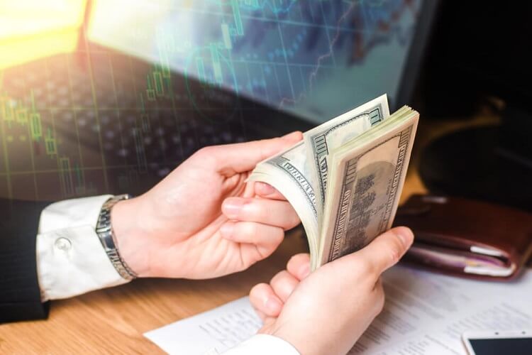 ブックメーカーに税金はかかる?所得税の計算方法や、会社にバレない方法を解説