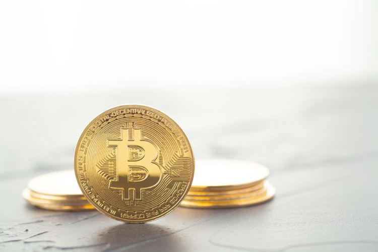 仮想通貨に税金はかかる?計算方法や確定申告の流れを解説